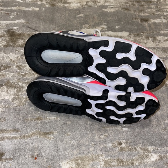 Nike React - Picture 3 of 5